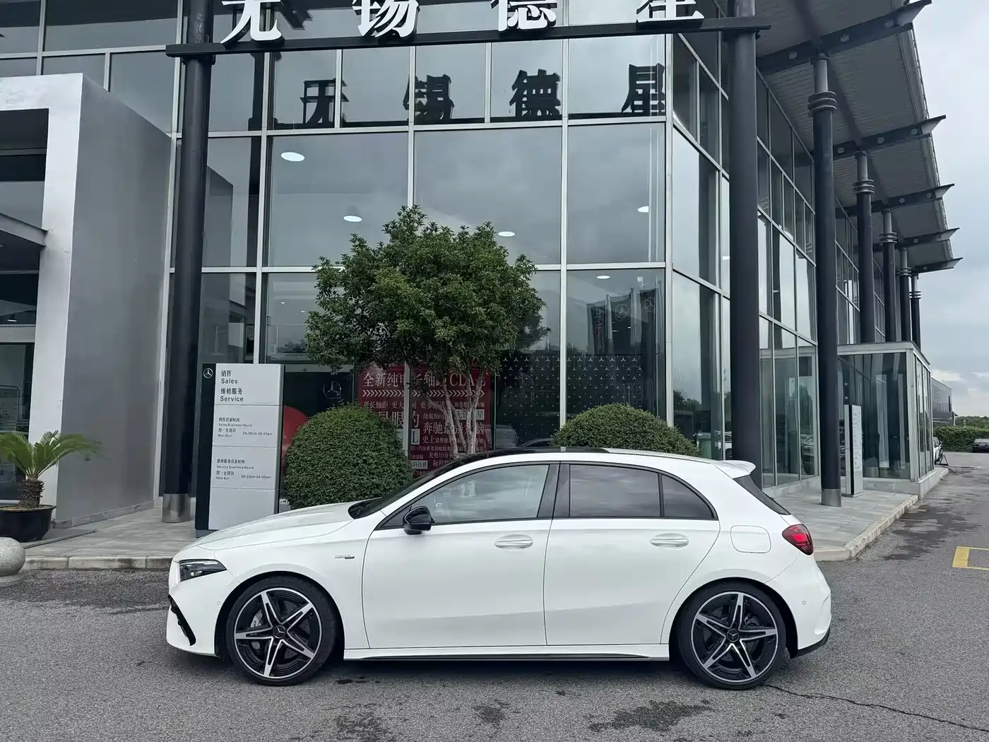 MERCEDES-BENZ CLASS A AMG (IMPORTED)