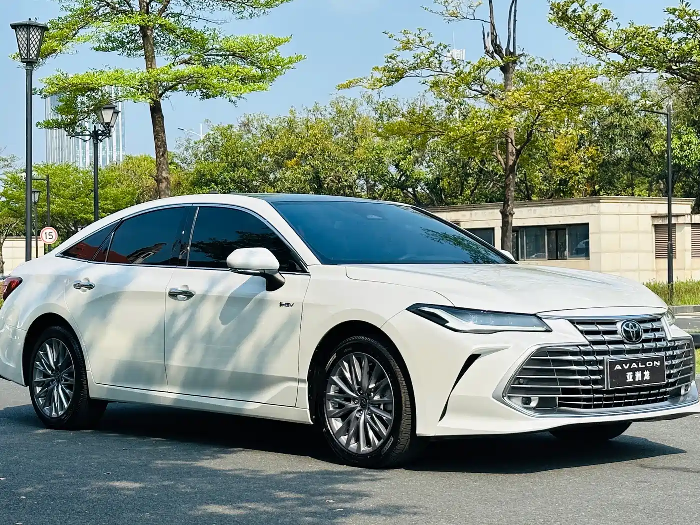 Toyota Avalon 2026 2024 Hybrid 2.0L Luxury Edition