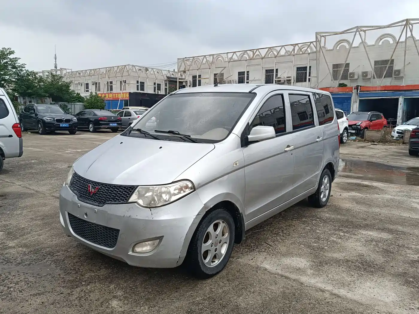 Wuling Motors Wuling Hongguang 2013 2010 1.2L Standard (China IV)