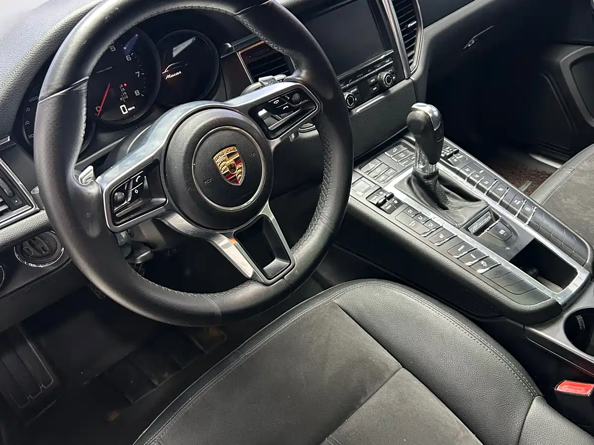 Porsche Macan 2014 Macan 2.0T фото 6