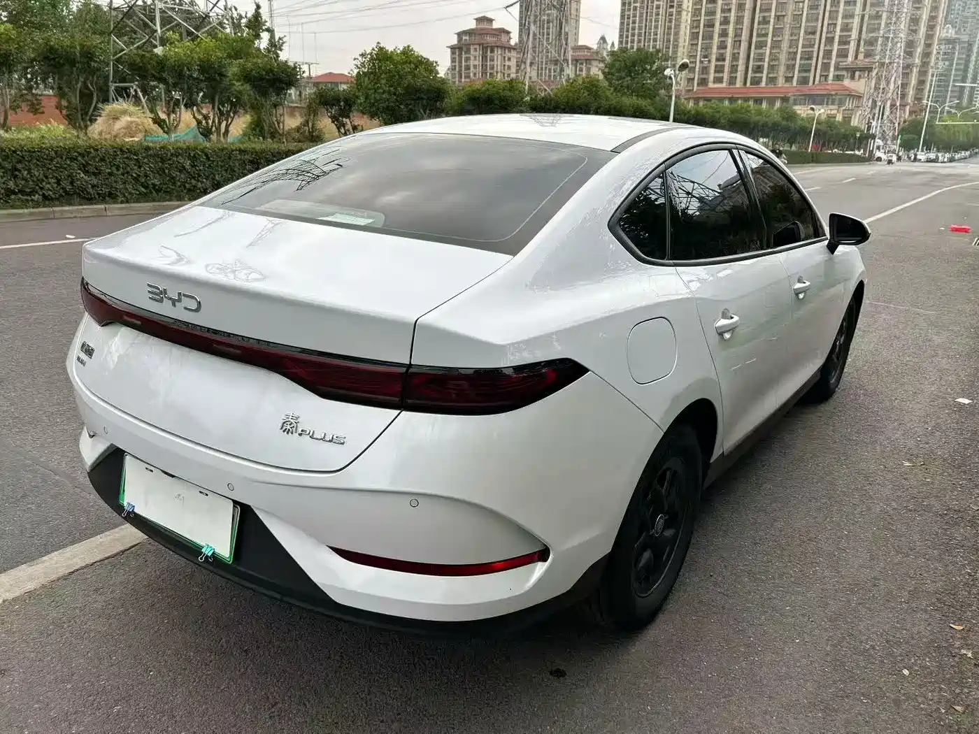 BYD Qin PLUS 2025 DM-i Smart Drive 55KM Leader фото 8