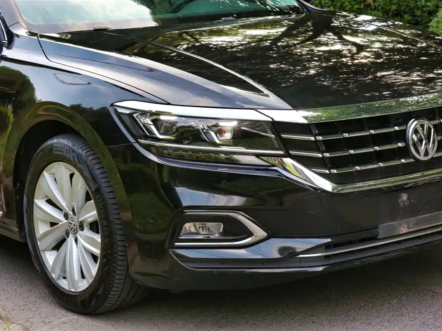 Volkswagen Passat 2020 330TSI Elite Edition China V фото 18
