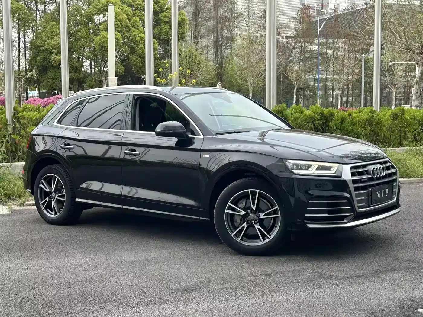 Audi Q5L 2020 40 TFSI Prestige Fashion фото 3
