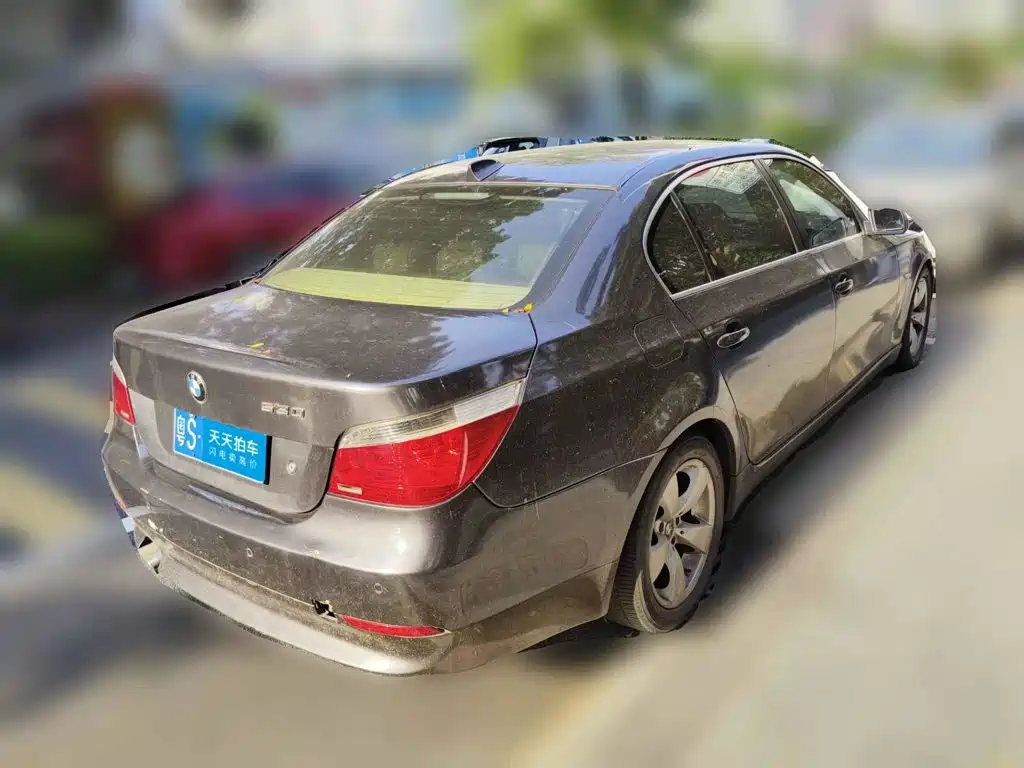 Фото 2 - BMW 5 Series