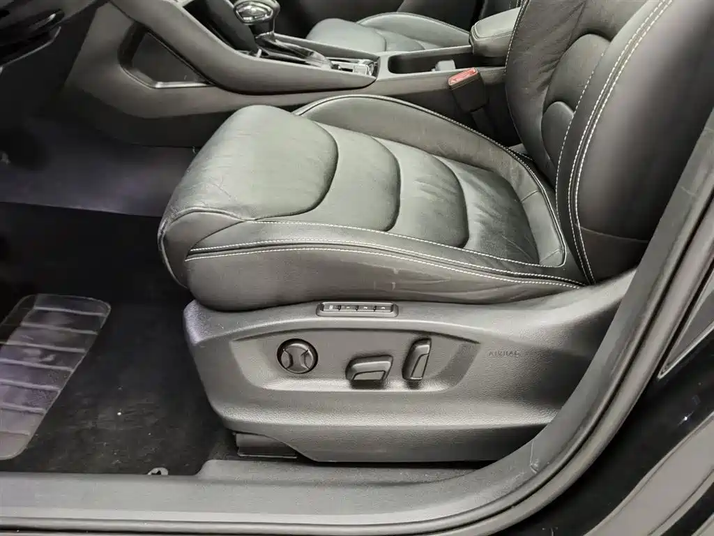Škoda Kodiaq 2019 Facelift TSI330 5-Seater 2WD Luxury Premium Edition China VI фото 20