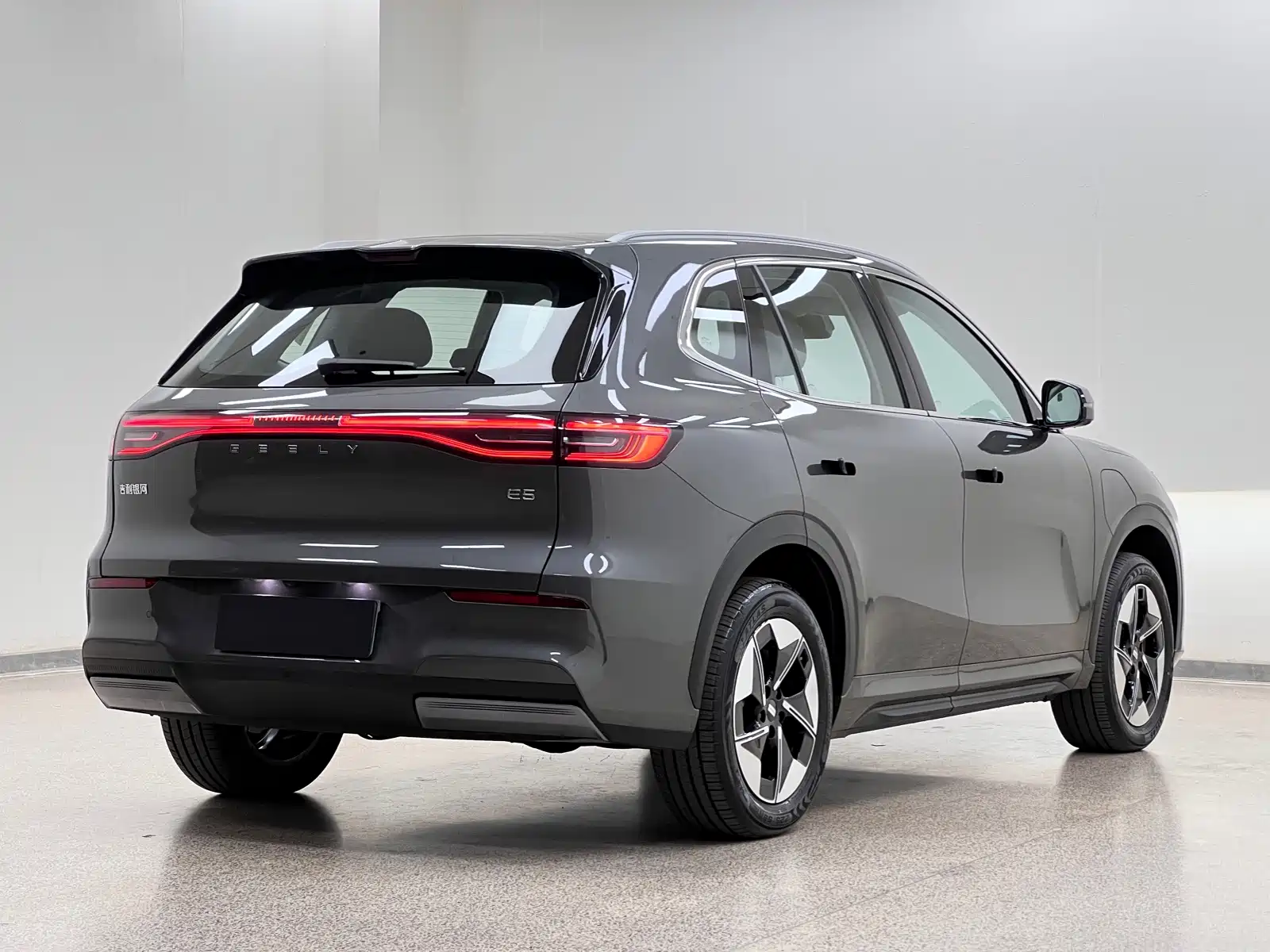 Фото 6 - Geely Galaxy Galaxy E5