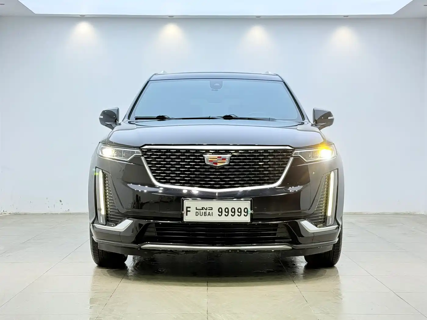 CADILLAC XT6