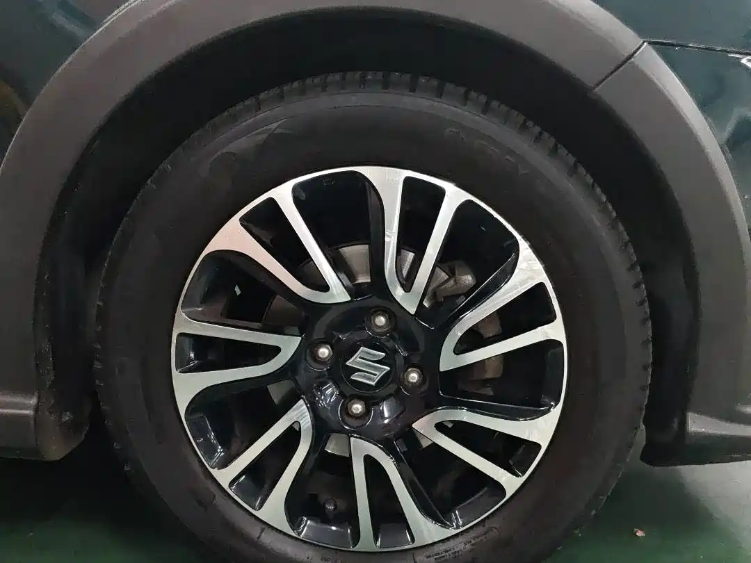 Suzuki Swift 2018 2016 1.5L Automatic Fashion Cool Edition