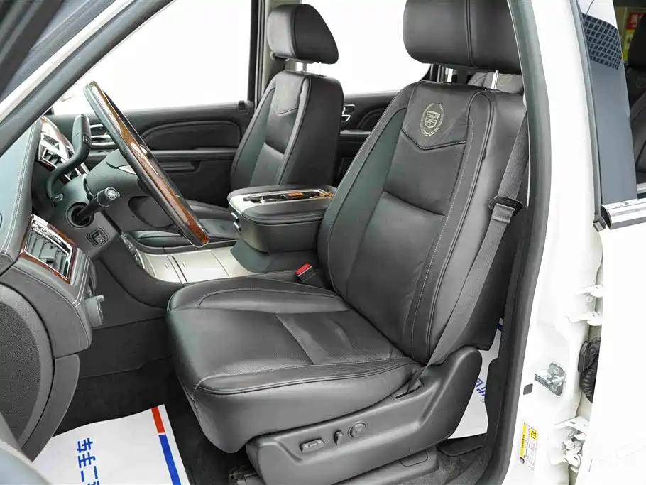 Cadillac Escalade 2014 2013 6.2L ESV Platinum Extended