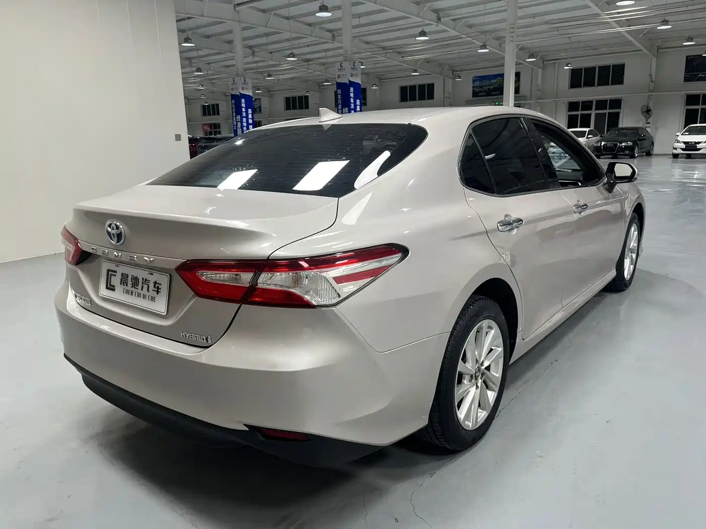 Toyota Camry 2023 2021 Hybrid 2.5HGVP Leading Edition