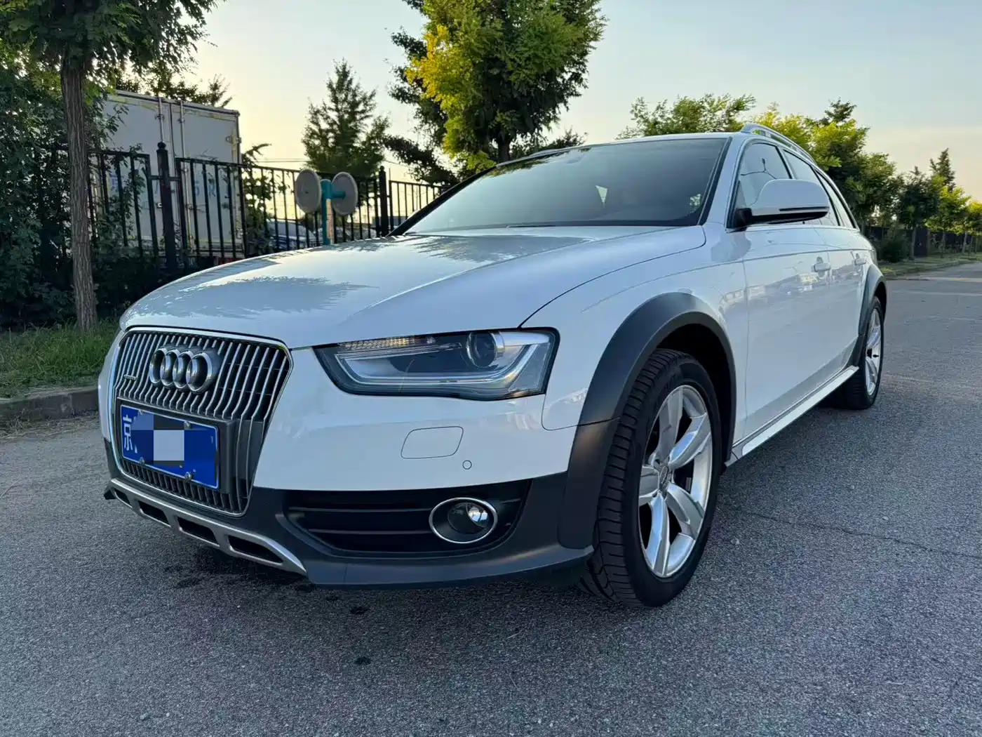 Audi A4 (Import) 2016 2014 40 TFSI allroad quattro plus