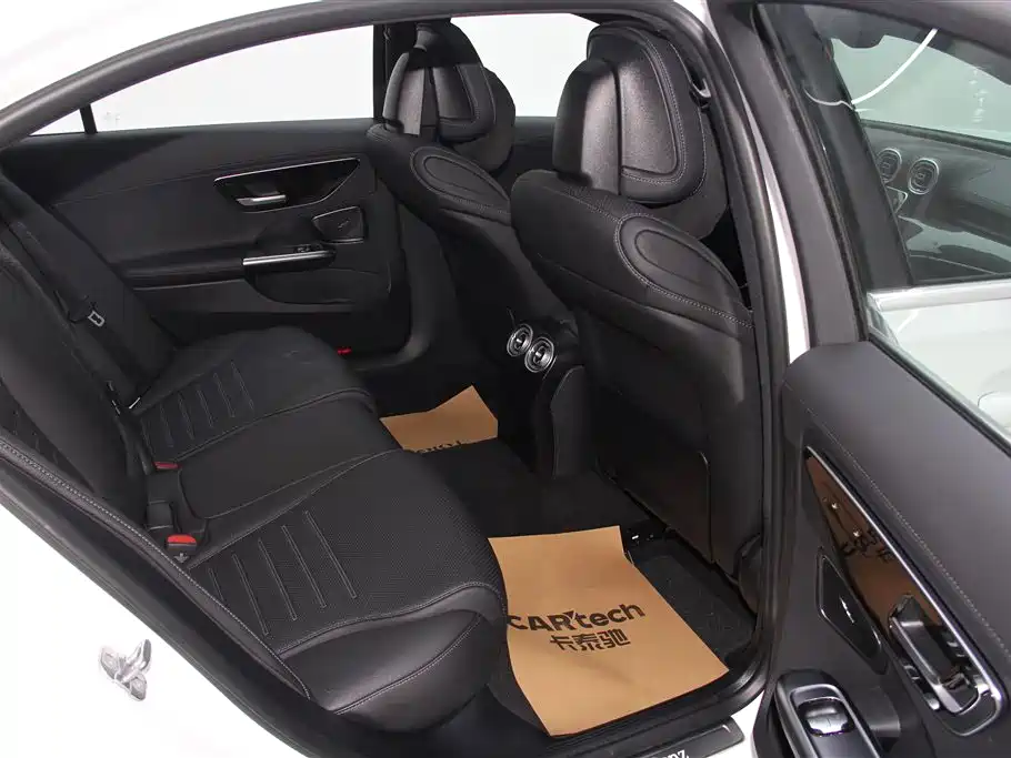 Mercedes-Benz C-Class 2024 Second Facelift C 260 L Sport фото 30