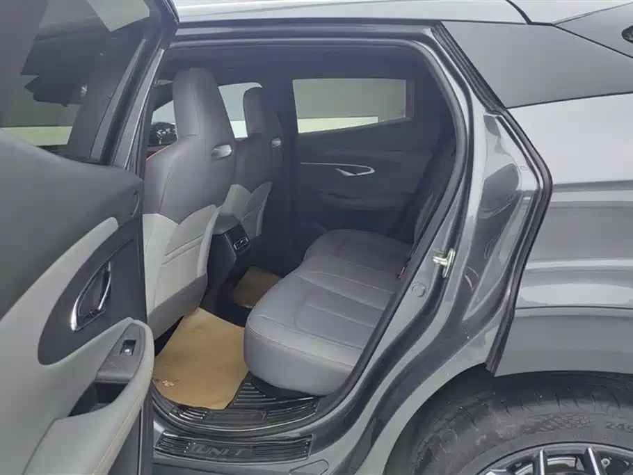 CHANGAN UNI-T