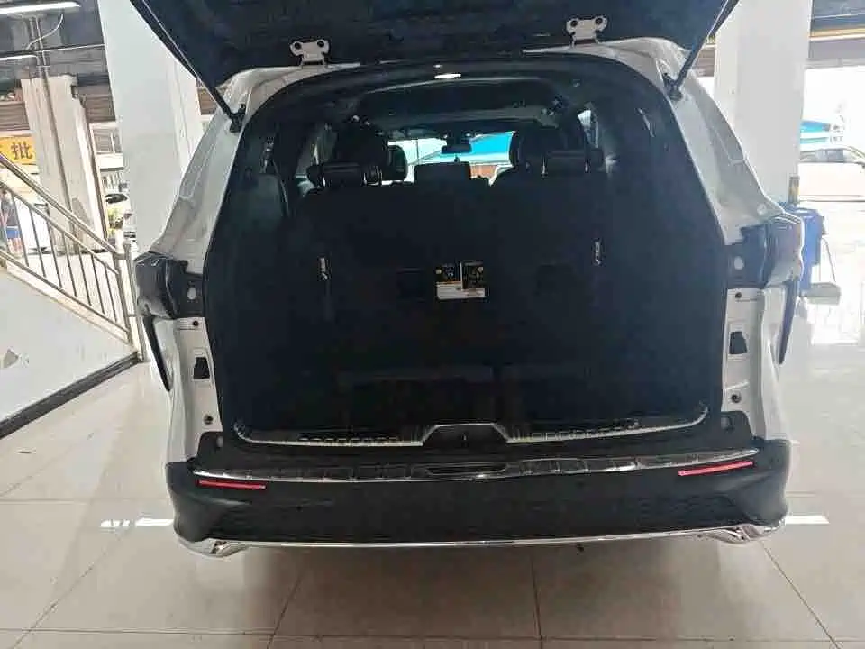Toyota Granvia 2026 2026 Model 2.5L Hybrid Comfort Edition