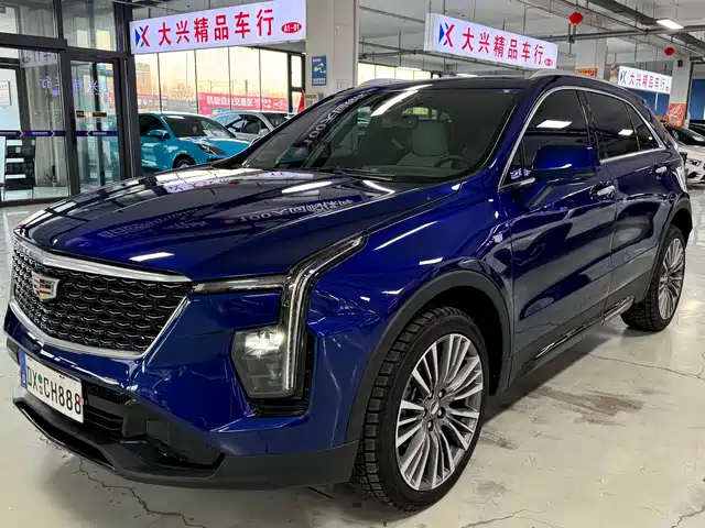 cadillac xt4