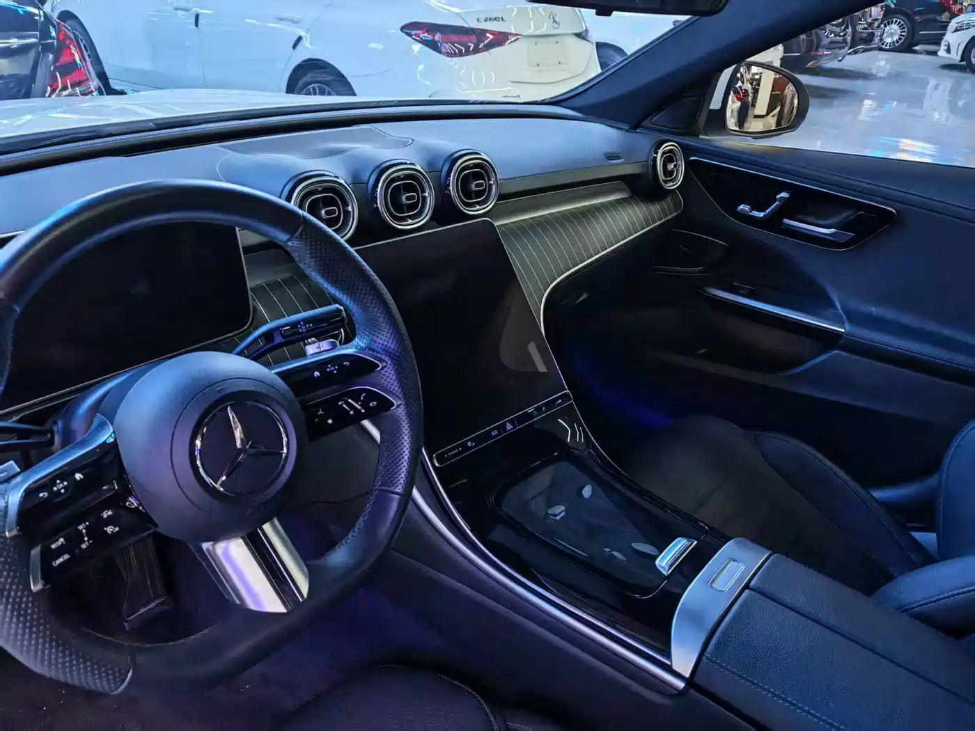 MERCEDES-BENZ C CLASS