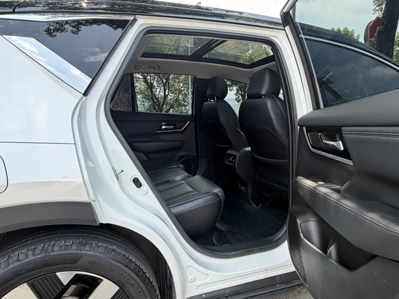 Mitsubishi AIRTREK 2022 2022 Model Pioneer Edition
