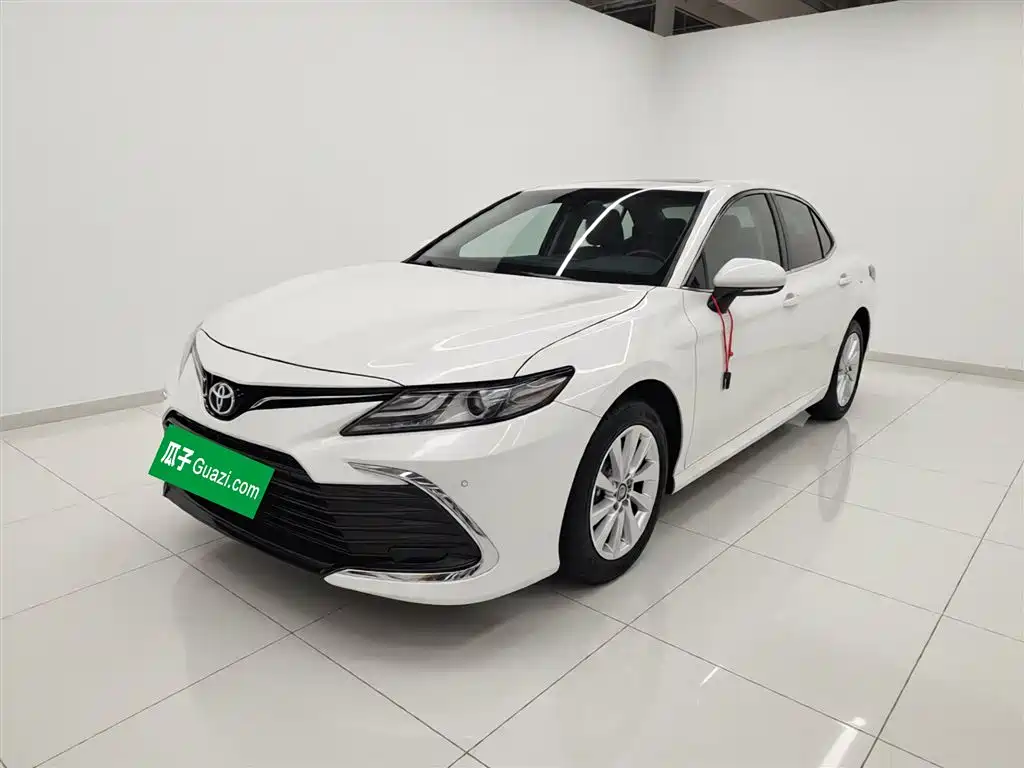 Toyota Camry 2021 2.0G Luxury Edition