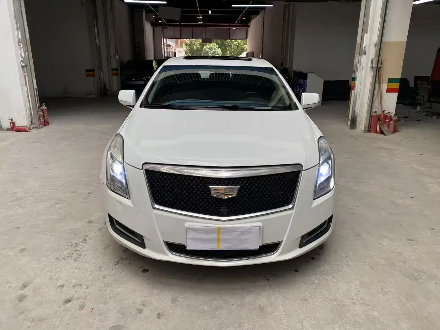 Cadillac XTS 2017 28T Technology фото 2