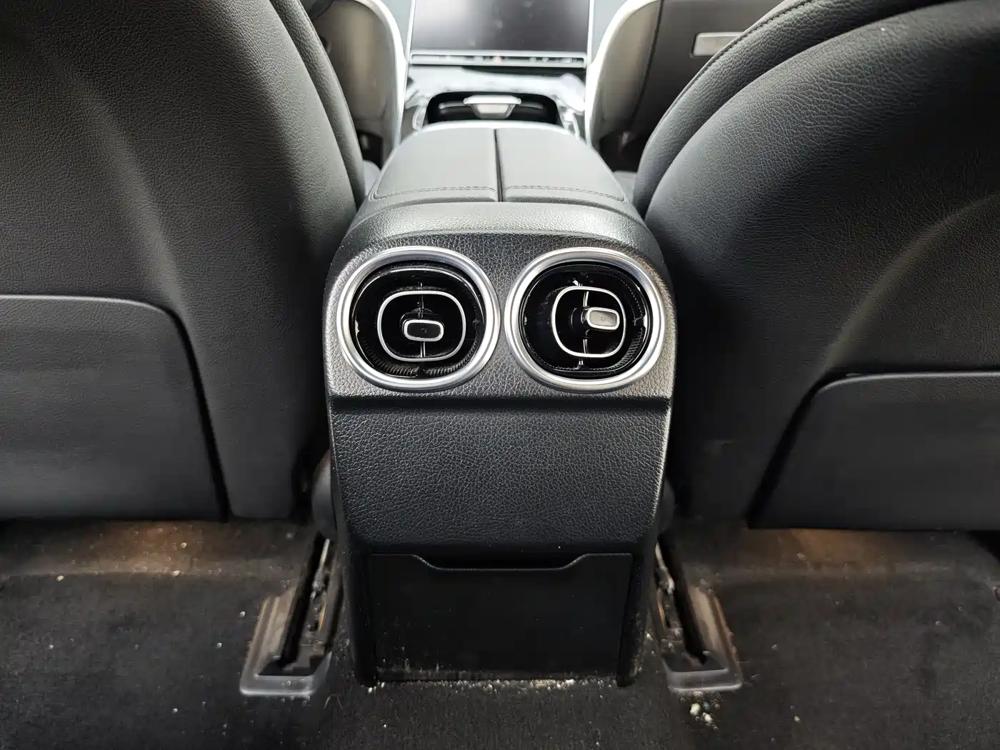 Mercedes-Benz C-Class 2023 Facelift C 200 L Sport Edition фото 11