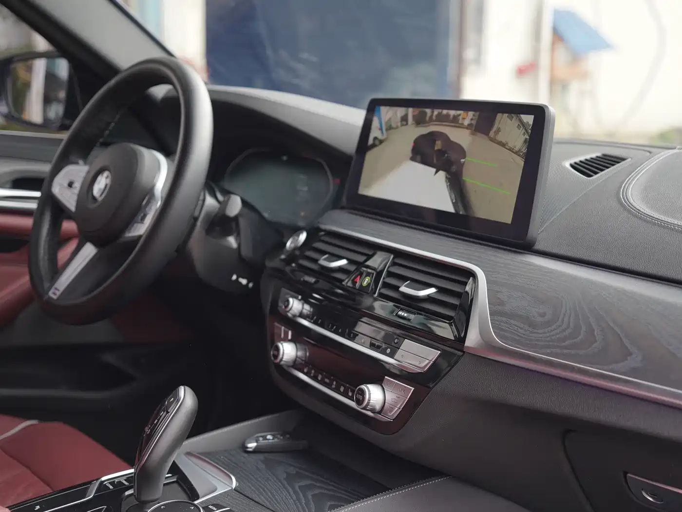 BMW 5 Series 2023 Facelift 530Li Leading M Sport Package фото 12