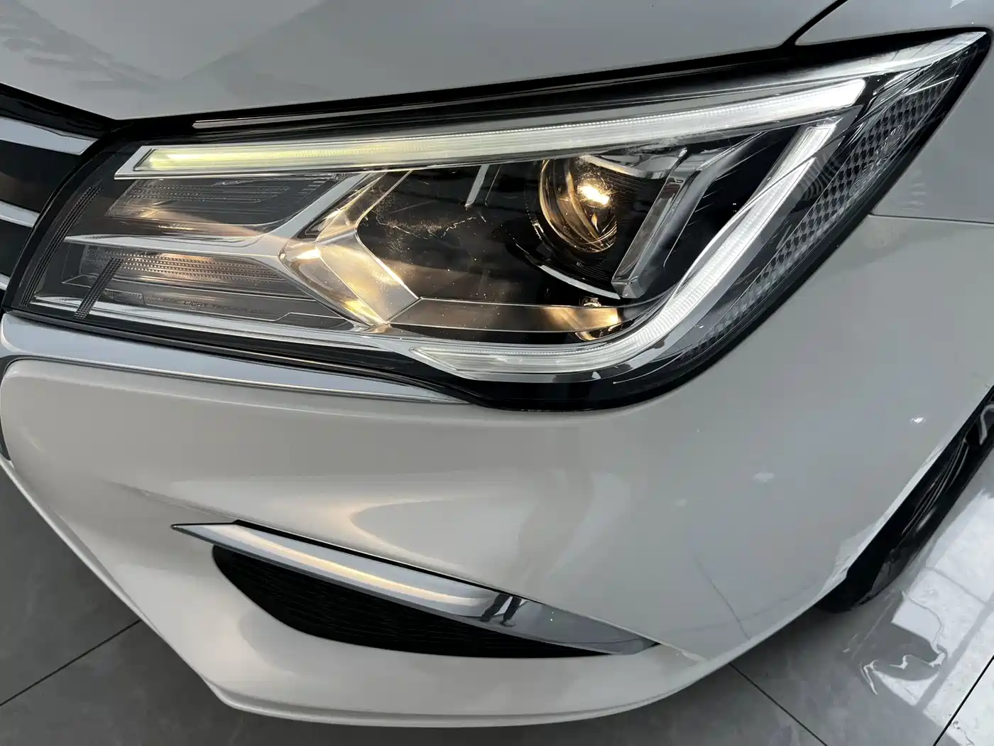 Roewe Ei5 2020 2019 Model Smart Connect Flagship Edition