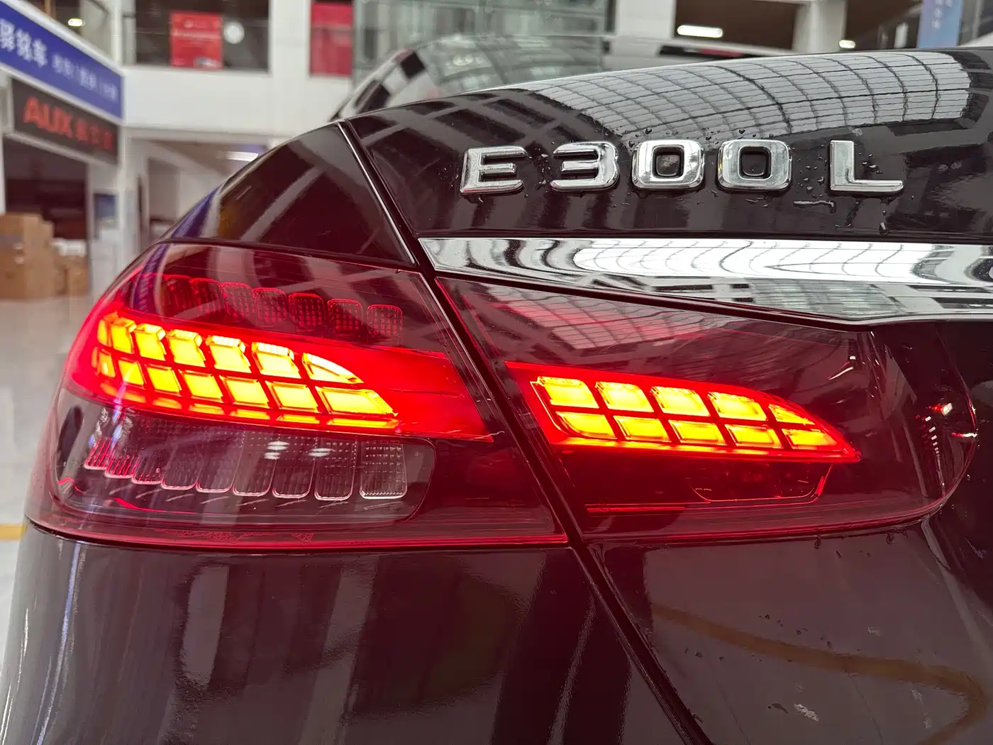 Mercedes-Benz E-Class 2023 E 260 L фото 22