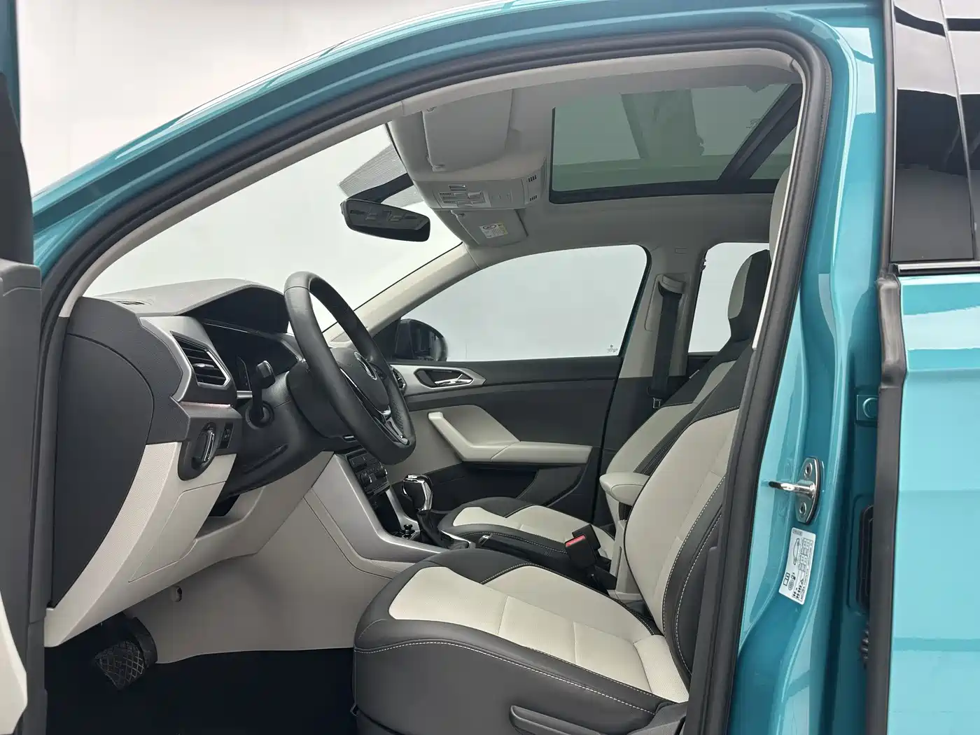 Volkswagen T-Cross 2022 2023 280TSI DSG Luxury Edition