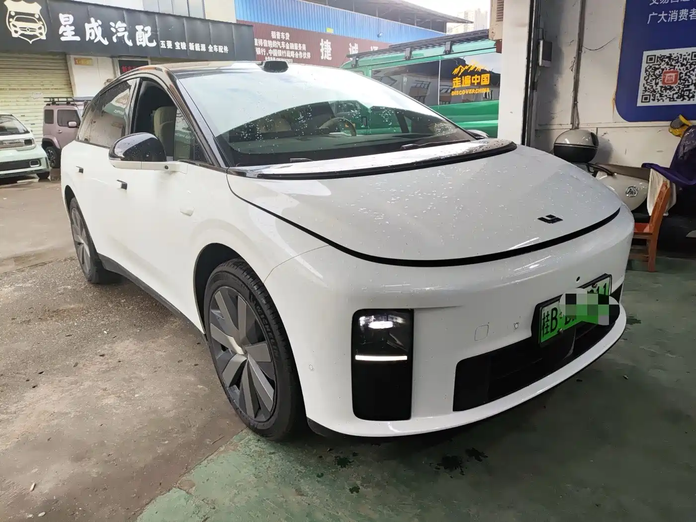 Li Auto Li Auto i6 2025 4WD Base Model 7