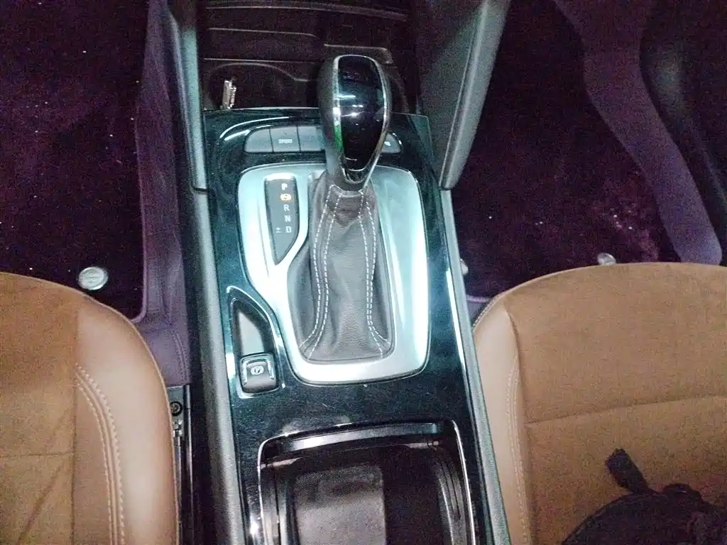 Buick Regal 2019 20T Elite China VI фото 10