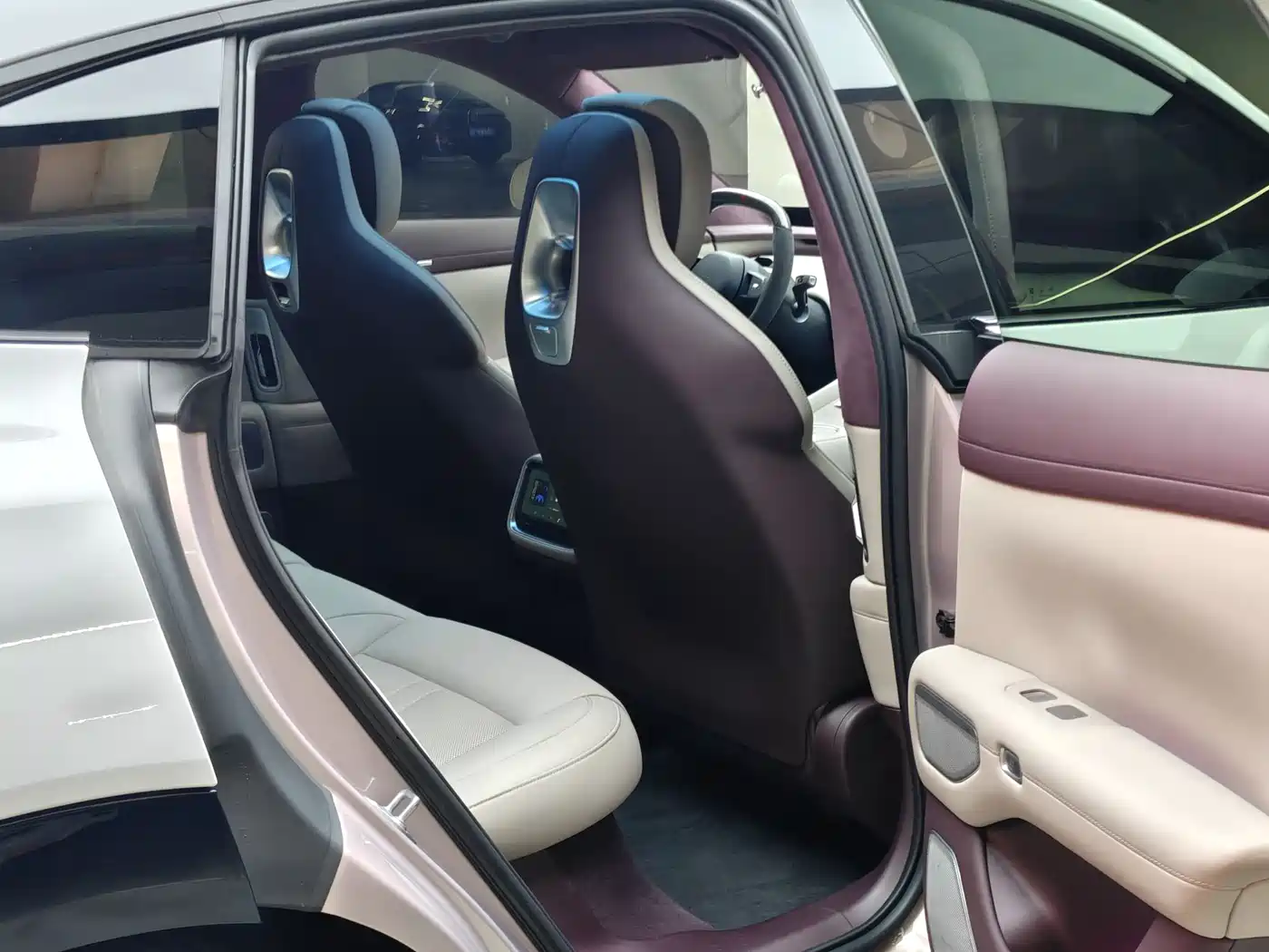 XIAOMI CAR XIAOMI YU7