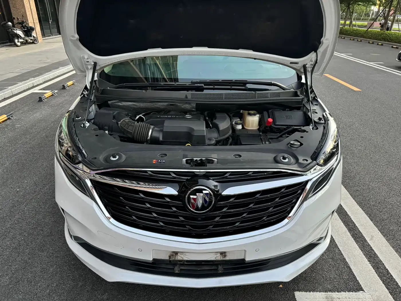Buick GL8 2022 ES Landmark 653T Luxury фото 20