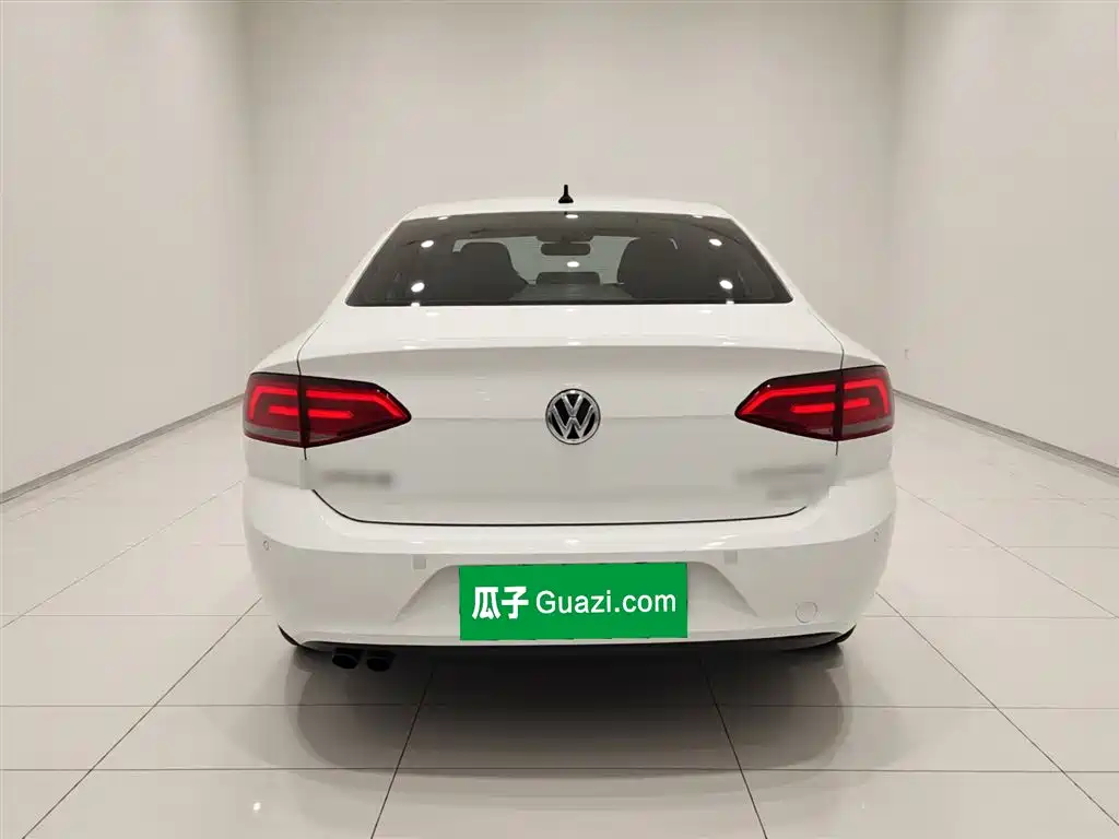 Volkswagen Lamando 2018 230TSI DSG Trend Edition фото 4