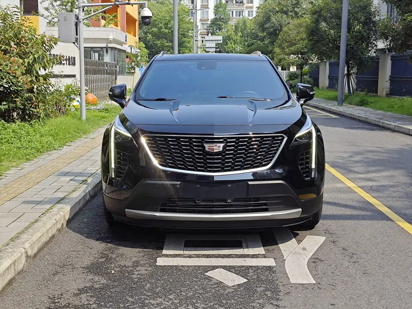 Cadillac XT4 2023 2023 Model Year 28T Two-Wheel Drive Luxury Model