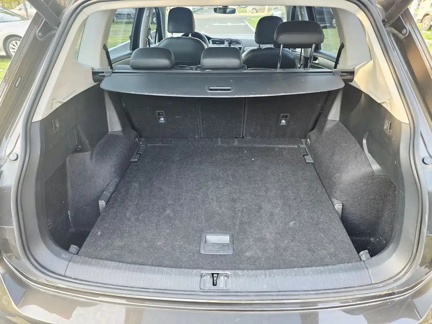 Volkswagen Tiguan L 2018 380TSI Automatic AWD Luxury Edition фото 17