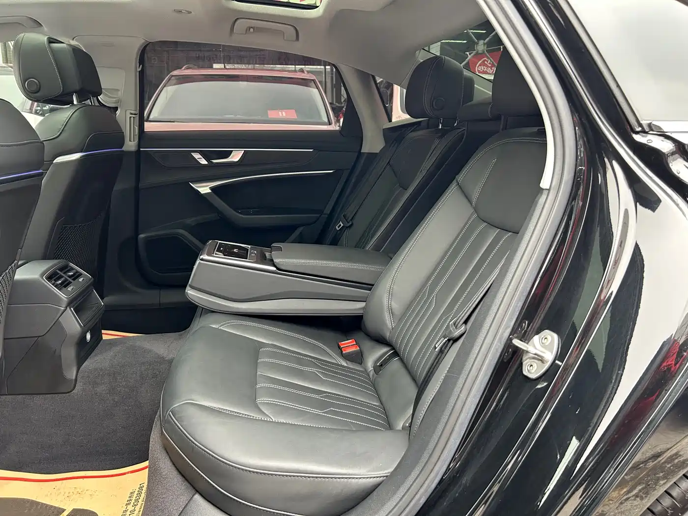 Audi A6L 2019 45 TFSI quattro Exclusive Elegance фото 10