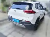 Фото 2 - Chevrolet Trax