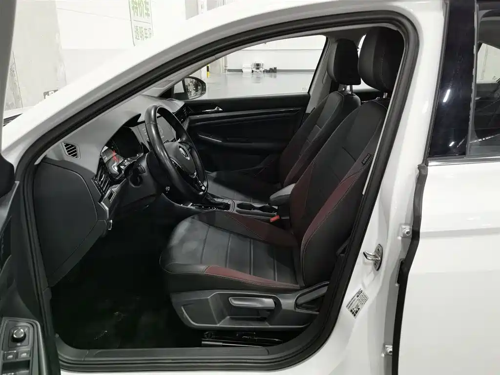 Volkswagen Bora 2021 1.5L Automatic Comfort Smart Edition фото 10