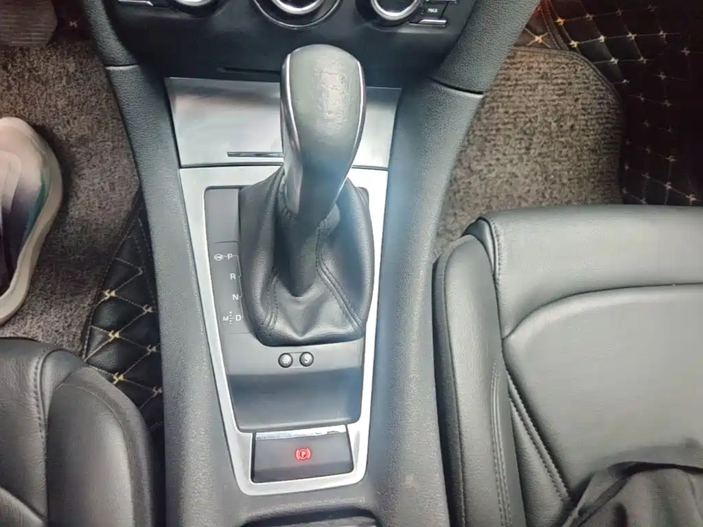 DS 5LS 2016 2015 1.6T Elegance THP160