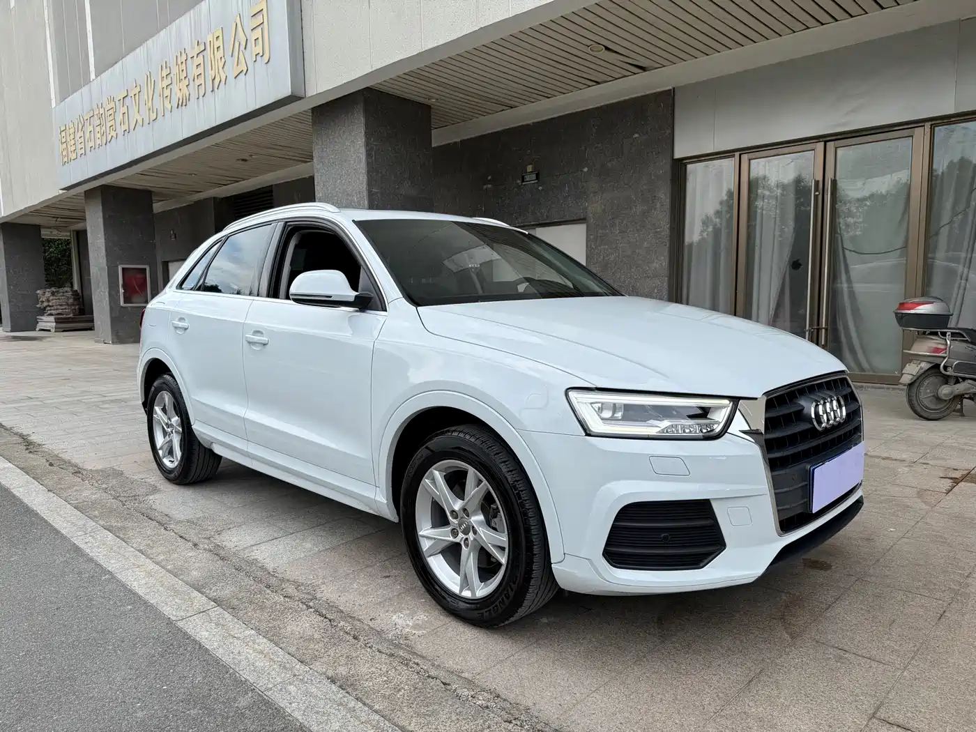 Audi Q3 2018 30th Anniversary Edition 30 TFSI Fashion фото 8