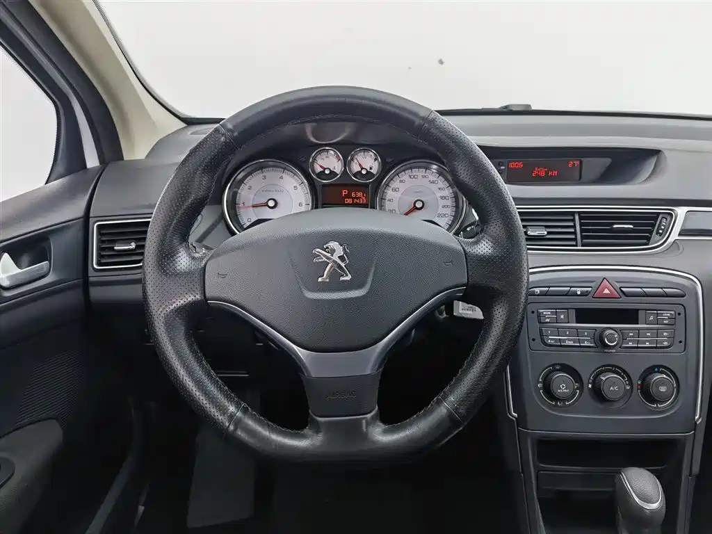 Peugeot 308 2013 Model 1.6L Automatic Superior Style фото 11