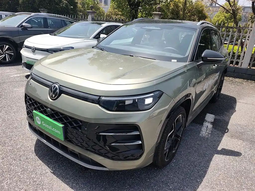 Volkswagen Tayron 2025 Model Tayron L 380TSI 4WD Luxury Easy Package