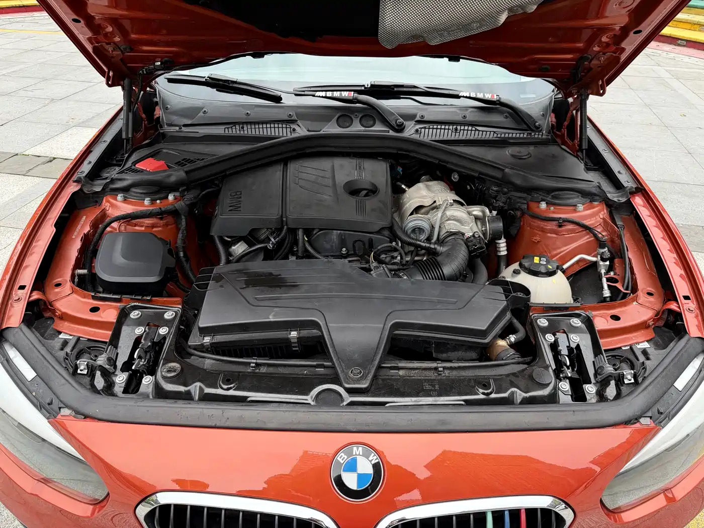 BMW 1 Series (Import) 2015 118i Leading фото 15