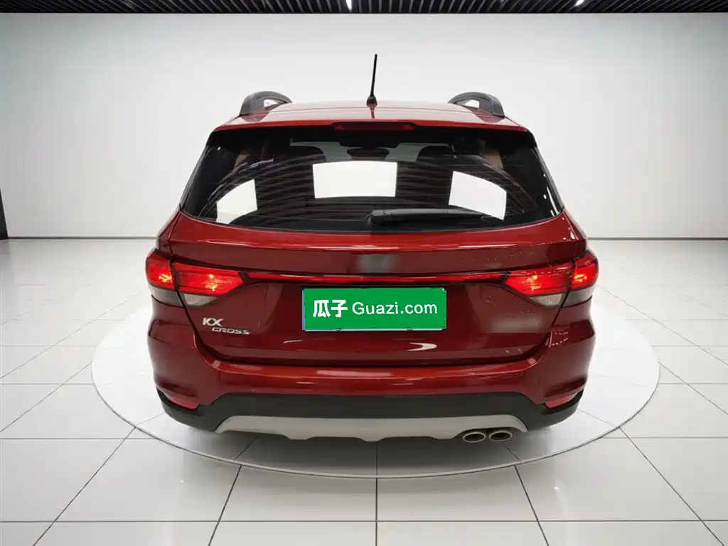 Kia KX CROSS 2017 1.4L AT GLS фото 6
