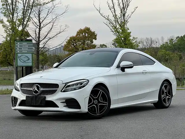 MERCEDES-BENZ C CLASS