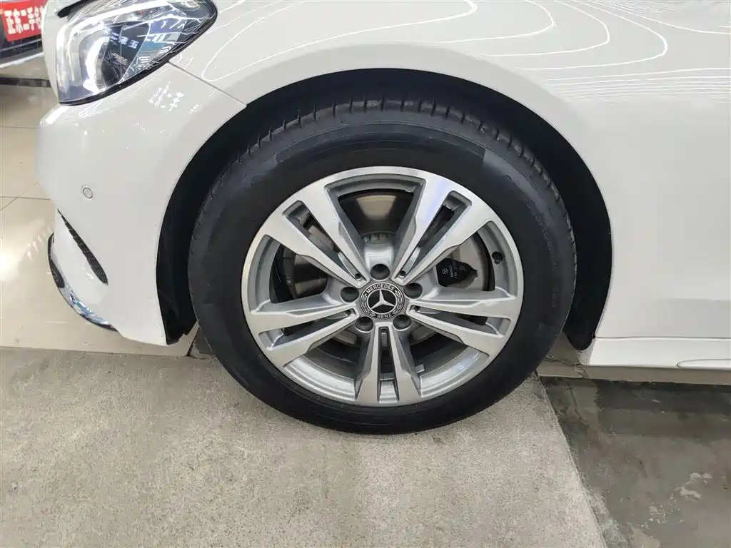Mercedes-Benz C-Class 2018 C 200 L Sport Edition фото 23