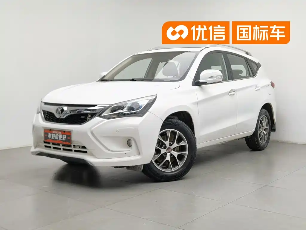 Фото 1 - BYD Song