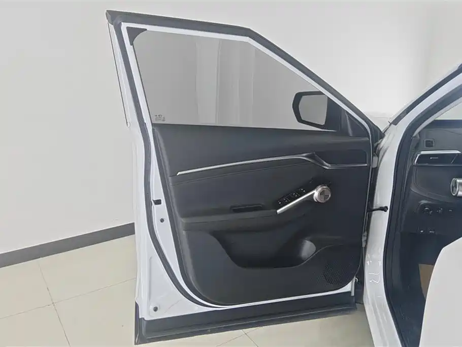 GAC TRUMPCHI SHADOW COOL