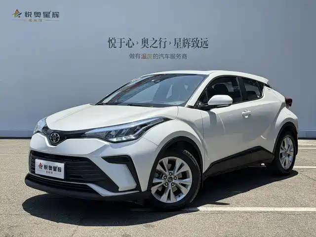 Toyota IZOA 2.0L, Elegant Speed, SPORT