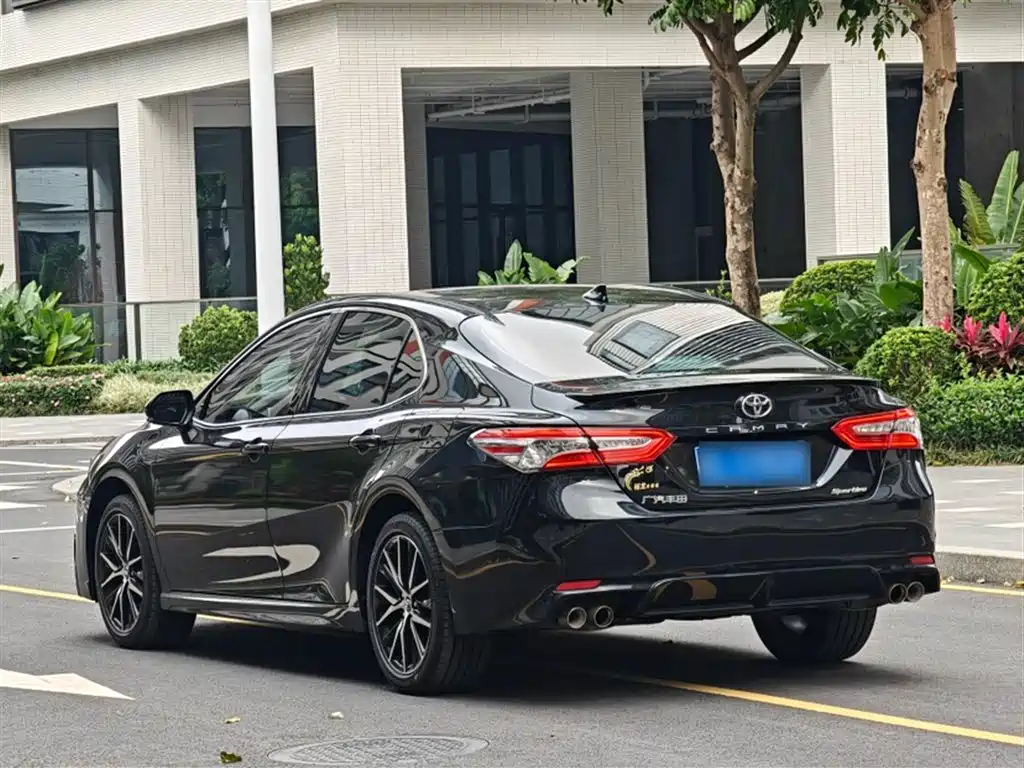 Toyota Camry 2023 2.0S Trend Edition фото 16